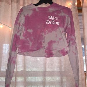 Pink long sleeve crop top
